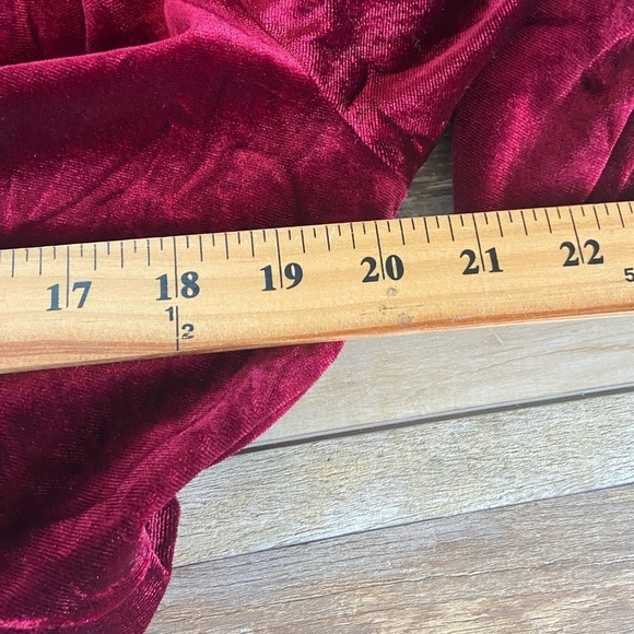 Zomva Wrap Velvet Maxi Dress Plus Size XL Color Burgundy Long Sleeve NWT - Picture 5 of 9